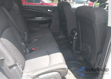 2014 Dodge Journey Sxt z USA, uszkodzony, nr VIN 3C4PDDBG1ET149984